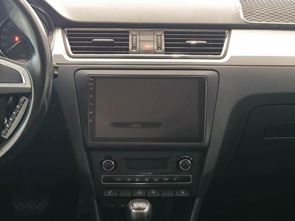 Skoda Rapid I с пробегом 2014 года, цена 830 000 рублей, 146111 км, лифтбек, Автокод Объявления