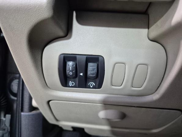 Renault Scenic II Рестайлинг с пробегом 2007 года, цена 455 000 рублей, 290000 км, минивэн, Автокод Объявления