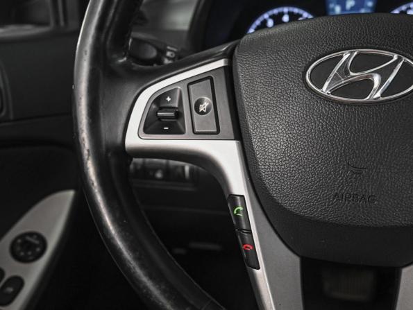 Hyundai Solaris I Рестайлинг с пробегом 2014 года, цена 980 000 рублей, 129148 км, седан, Автокод Объявления