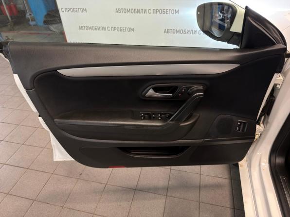 Volkswagen Passat CC I Рестайлинг с пробегом 2012 года, цена 999 000 рублей, 200000 км, седан, Автокод Объявления