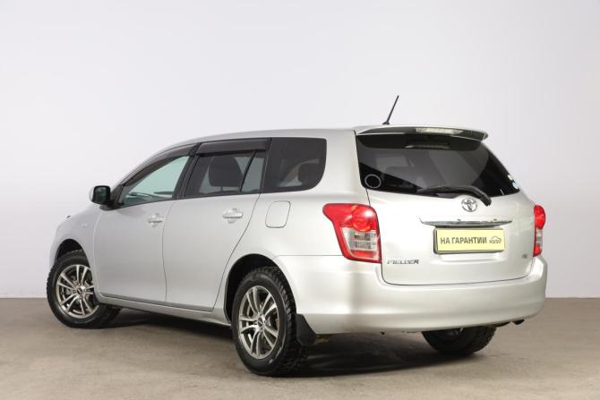Toyota Corolla X (E140 E150) Рестайлинг с пробегом 2011 года, цена 1 089 000 рублей, 178209 км, универсал, Автокод Объявления