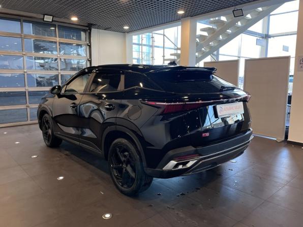 Omoda C5 I с пробегом 2023 года, цена 1 450 000 рублей, 99174 км, внедорожник, Автокод Объявления