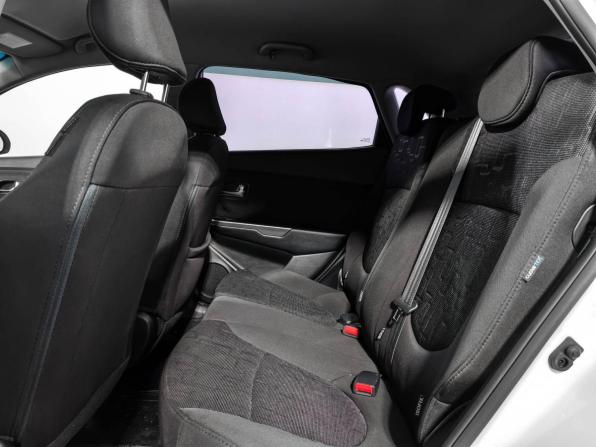 Kia Rio III Рестайлинг с пробегом 2016 года, цена 980 000 рублей, 141444 км, хэтчбек, Автокод Объявления