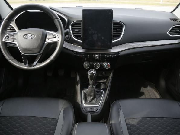 Lada (ВАЗ) Vesta I Рестайлинг (NG) с пробегом 2023 года, цена 1 075 000 рублей, 30000 км, седан, Автокод Объявления