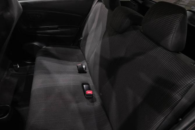 Toyota Vitz III (XP130) Рестайлинг 2 с пробегом 2019 года, цена 1 009 000 рублей, 91000 км, хэтчбек, Автокод Объявления