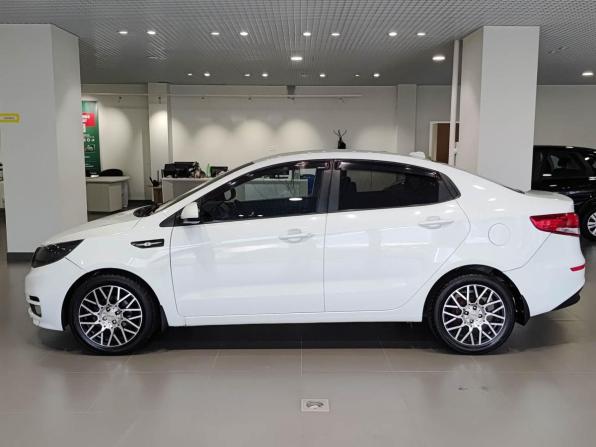 Kia Rio III Рестайлинг с пробегом 2016 года, цена 810 000 рублей, 229691 км, седан, Автокод Объявления