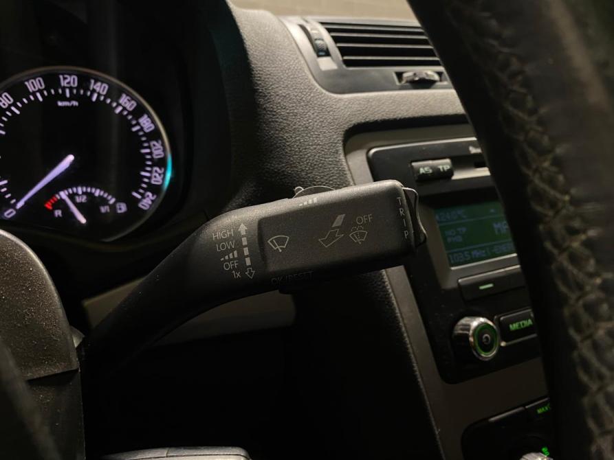 Skoda Octavia II (A5) Рестайлинг Челябинск  - изображение 18
