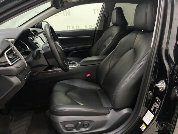 Toyota Camry VIII (XV70) с пробегом 2018 года, цена 2 480 000 рублей, 192000 км, седан, Автокод Объявления