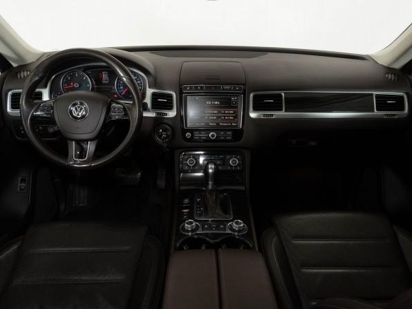 Volkswagen Touareg II Рестайлинг с пробегом 2016 года, цена 3 060 000 рублей, 275067 км, внедорожник, Автокод Объявления