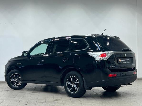 Mitsubishi Outlander III с пробегом 2014 года, цена 1 290 000 рублей, 220000 км, внедорожник, Автокод Объявления