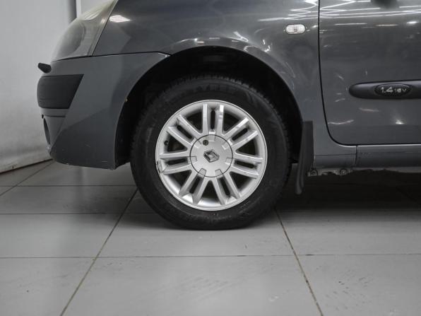 Renault Symbol I Рестайлинг 2 с пробегом 2006 года, цена 365 000 рублей, 191016 км, седан, Автокод Объявления