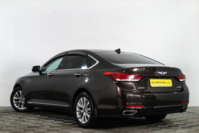 Hyundai Genesis II с пробегом 2015 года, цена 2 689 000 рублей, 74820 км, седан, Автокод Объявления