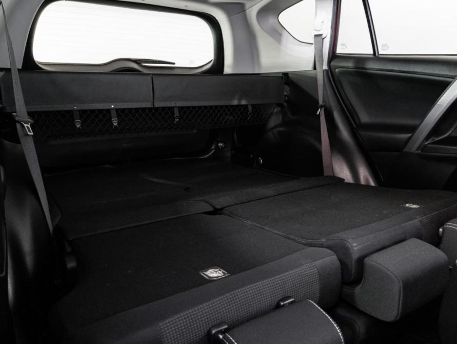 Toyota RAV4 IV (XA40) Рестайлинг Санкт-Петербург  - изображение 21