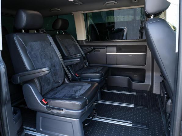 Volkswagen Multivan T6 с пробегом 2019 года, цена 4 898 000 рублей, 120121 км, минивэн, Автокод Объявления