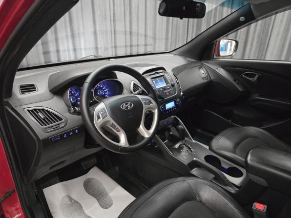 Hyundai ix35 I Рестайлинг с пробегом 2013 года, цена 1 325 000 рублей, 162000 км, внедорожник, Автокод Объявления