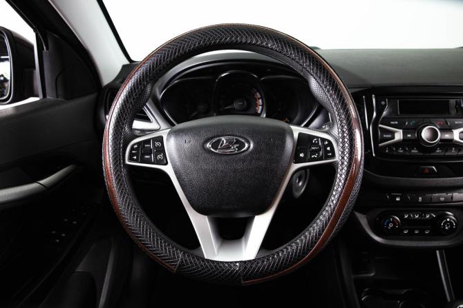 Lada (ВАЗ) Vesta I с пробегом 2019 года, цена 969 000 рублей, 94700 км, седан, Автокод Объявления