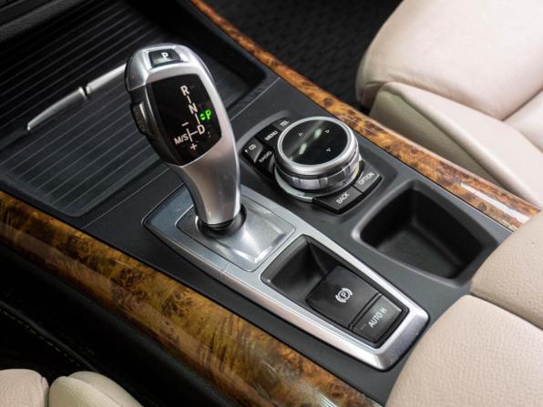 BMW X5 II (E70) Рестайлинг с пробегом 2010 года, цена 1 599 000 рублей, 246856 км, внедорожник, Автокод Объявления