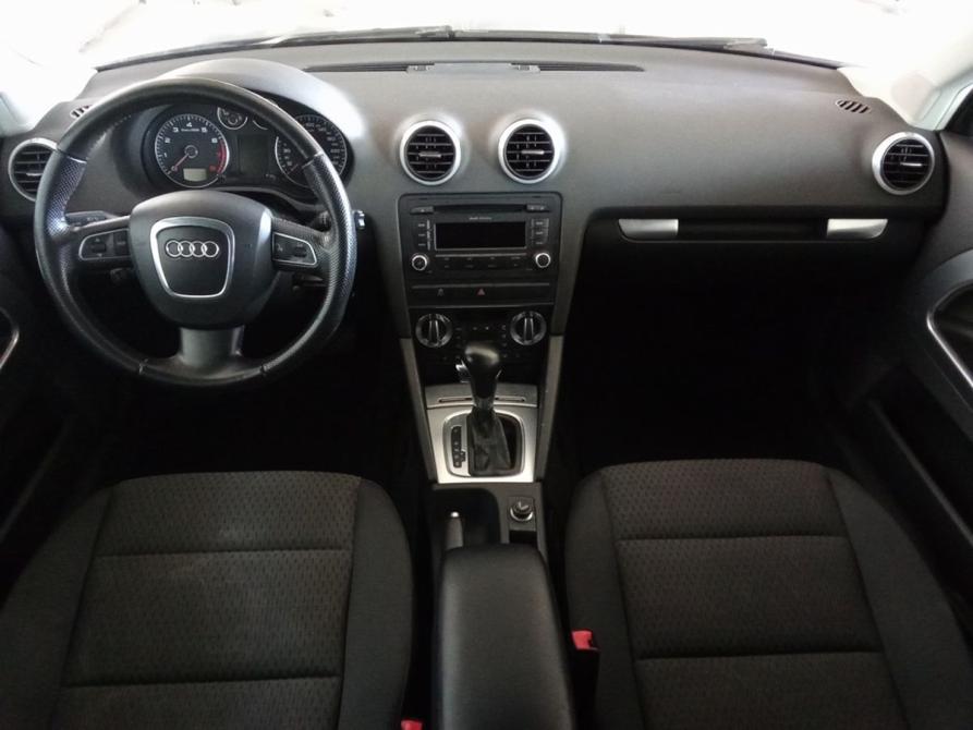 Audi A3 II (8P) Рестайлинг 2 Москва  - изображение 9
