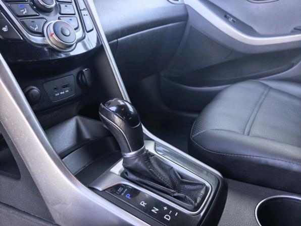 Hyundai i30 II с пробегом 2012 года, цена 790 000 рублей, 249700 км, хэтчбек, Автокод Объявления
