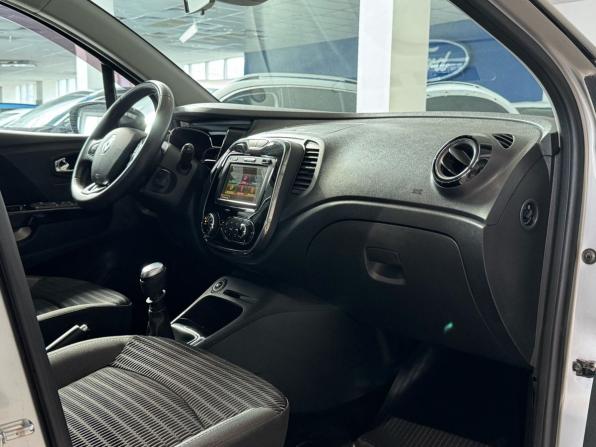 Renault Kaptur I с пробегом 2020 года, цена 1 560 000 рублей, 120059 км, внедорожник, Автокод Объявления