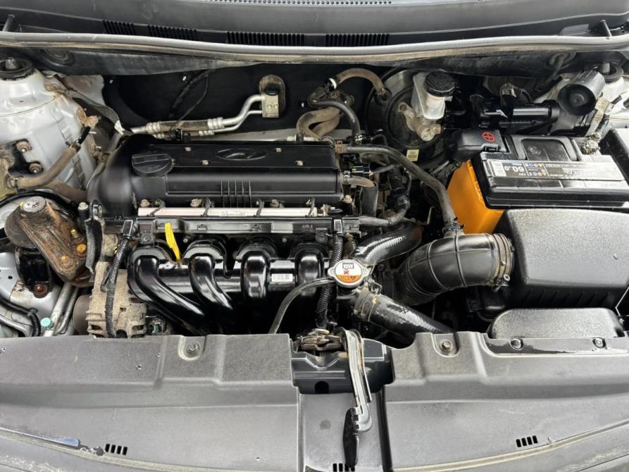 Hyundai Solaris I Рестайлинг Альметьевск  - изображение 7