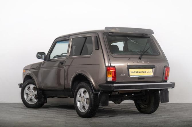 Lada (ВАЗ) Niva с пробегом 2017 года, цена 699 000 рублей, 123000 км, внедорожник, Автокод Объявления