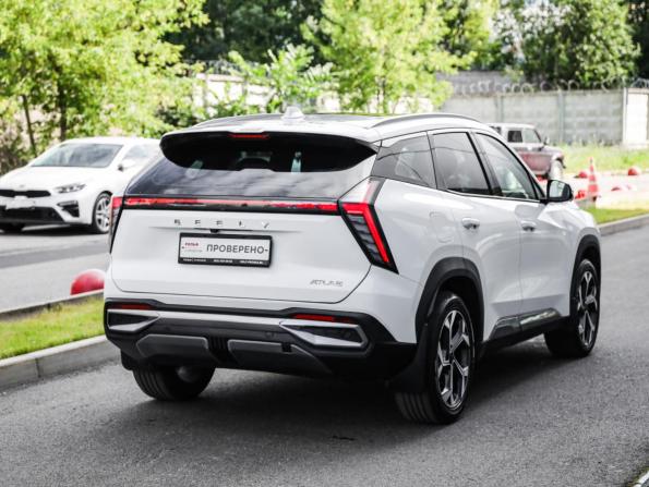 Geely Atlas II с пробегом 2024 года, цена 2 749 000 рублей, 27163 км, внедорожник, Автокод Объявления
