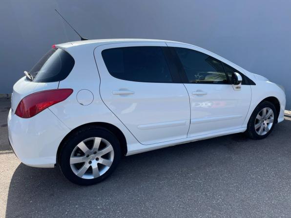 Peugeot 308 I с пробегом 2011 года, цена 435 000 рублей, 231031 км, хэтчбек, Автокод Объявления