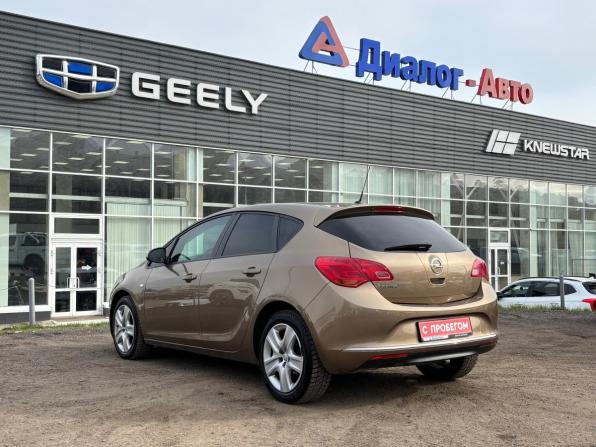 Opel Astra J Рестайлинг с пробегом 2012 года, цена 740 000 рублей, 118801 км, хэтчбек, Автокод Объявления