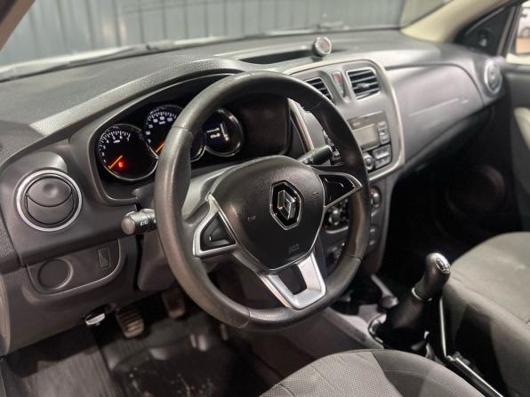 Renault Logan II Рестайлинг с пробегом 2019 года, цена 789 900 рублей, 125116 км, седан, Автокод Объявления