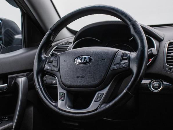 Kia Sorento II Рестайлинг с пробегом 2017 года, цена 1 787 000 рублей, 170051 км, внедорожник, Автокод Объявления