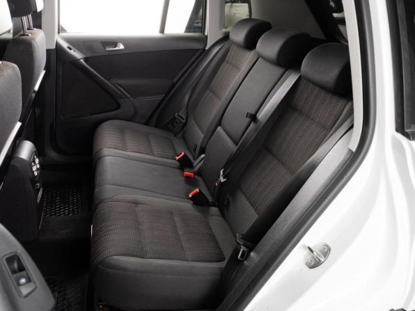 Volkswagen Tiguan I Рестайлинг с пробегом 2013 года, цена 1 370 000 рублей, 211960 км, внедорожник, Автокод Объявления