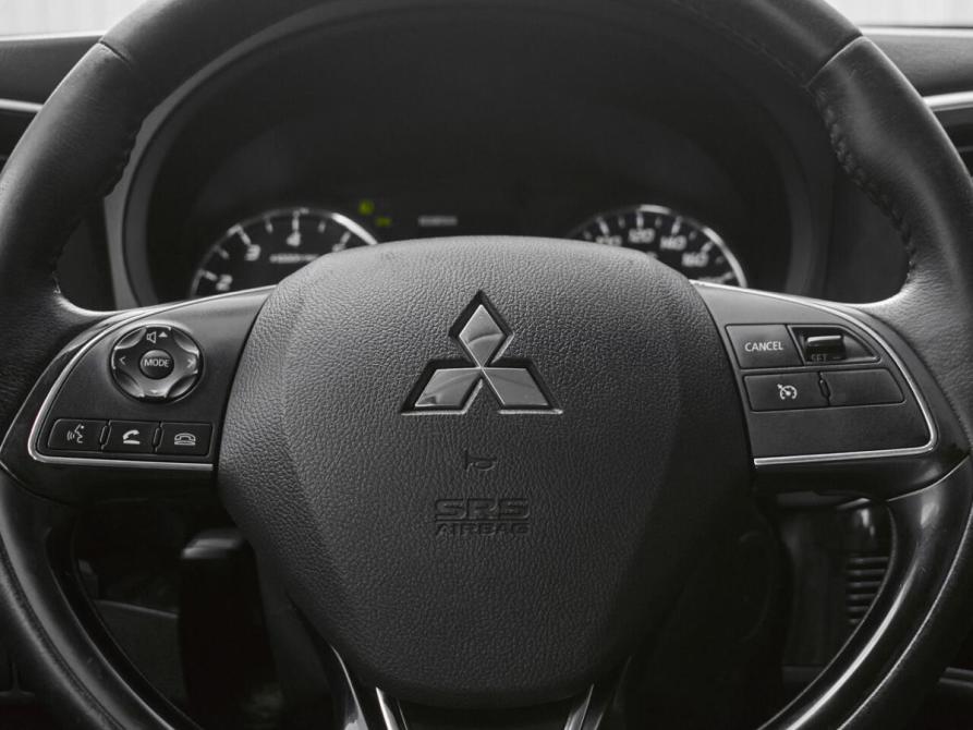 Mitsubishi Outlander III Рестайлинг 3 Екатеринбург  - изображение 13
