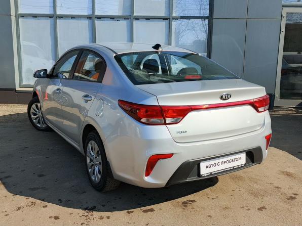 Kia Rio IV с пробегом 2017 года, цена 979 000 рублей, 102614 км, седан, Автокод Объявления