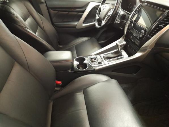 Mitsubishi Pajero Sport III с пробегом 2017 года, цена 2 999 000 рублей, 132000 км, внедорожник, Автокод Объявления