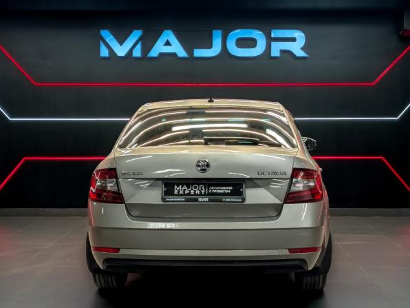 Skoda Octavia III (A7) Рестайлинг с пробегом 2020 года, цена 2 065 000 рублей, 61478 км, лифтбек, Автокод Объявления