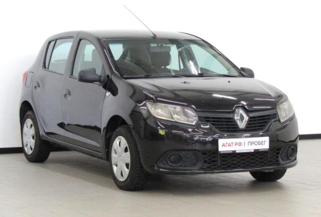 Renault Sandero II с пробегом 2017 года, цена 550 000 рублей, 175139 км, хэтчбек, Автокод Объявления
