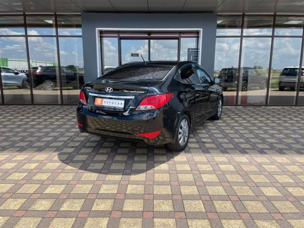 Hyundai Solaris I Рестайлинг с пробегом 2014 года, цена 1 025 000 рублей, 150462 км, седан, Автокод Объявления