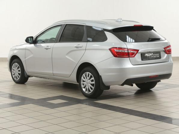 Lada (ВАЗ) Vesta I с пробегом 2022 года, цена 1 066 000 рублей, 83000 км, универсал, Автокод Объявления