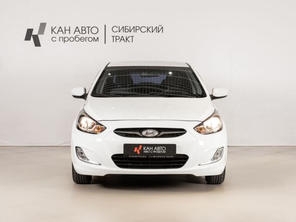 Hyundai Solaris I с пробегом 2014 года, цена 760 000 рублей, 143200 км, седан, Автокод Объявления