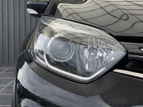 Renault Kaptur I Рестайлинг с пробегом 2021 года, цена 1 697 000 рублей, 32956 км, внедорожник, Автокод Объявления