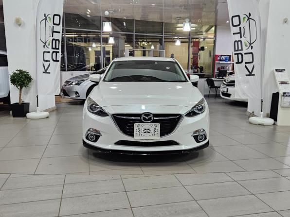 Mazda Axela III с пробегом 2014 года, цена 1 450 000 рублей, 98129 км, седан, Автокод Объявления