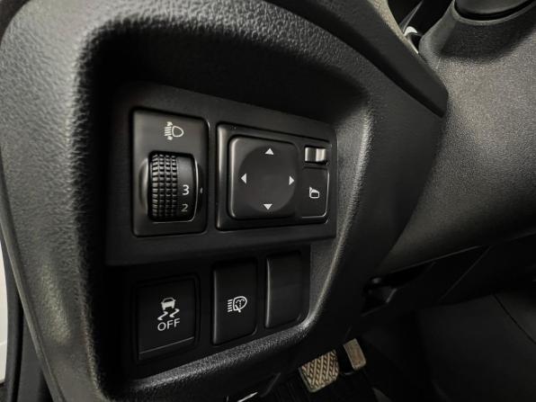 Nissan Juke I с пробегом 2014 года, цена 910 000 рублей, 211450 км, внедорожник, Автокод Объявления