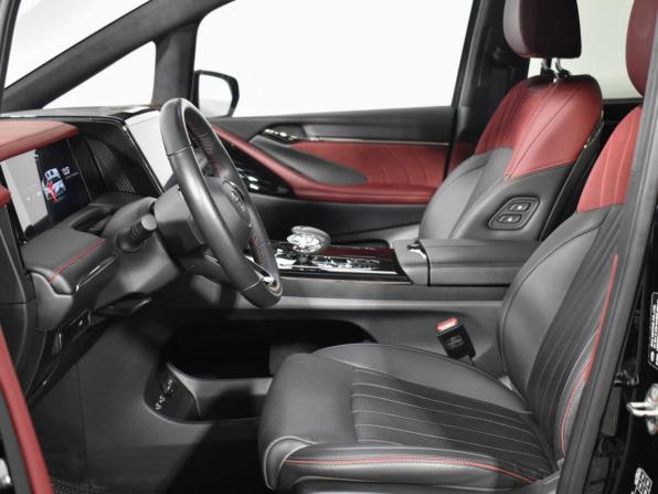 GAC M8 с пробегом 2024 года, цена 4 298 960 рублей, 33000 км, минивэн, Автокод Объявления