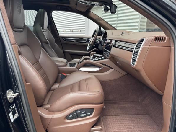 Porsche Cayenne III с пробегом 2021 года, цена 13 500 000 рублей, 23774 км, внедорожник, Автокод Объявления