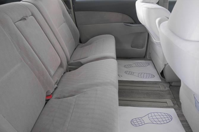 Toyota Estima III Рестайлинг с пробегом 2011 года, цена 659 000 рублей, 203467 км, минивэн, Автокод Объявления