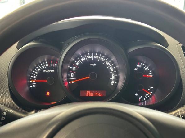 Kia Soul I Рестайлинг с пробегом 2011 года, цена 835 000 рублей, 255174 км, хэтчбек, Автокод Объявления