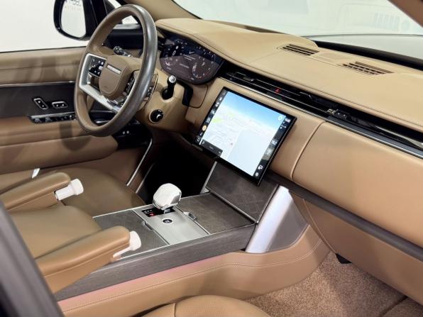 Land Rover Range Rover V с пробегом 2024 года, цена 31 800 000 рублей, 17452 км, внедорожник, Автокод Объявления