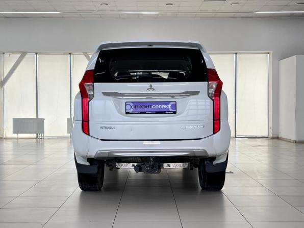 Mitsubishi Pajero Sport III с пробегом 2018 года, цена 2 675 000 рублей, 155257 км, внедорожник, Автокод Объявления