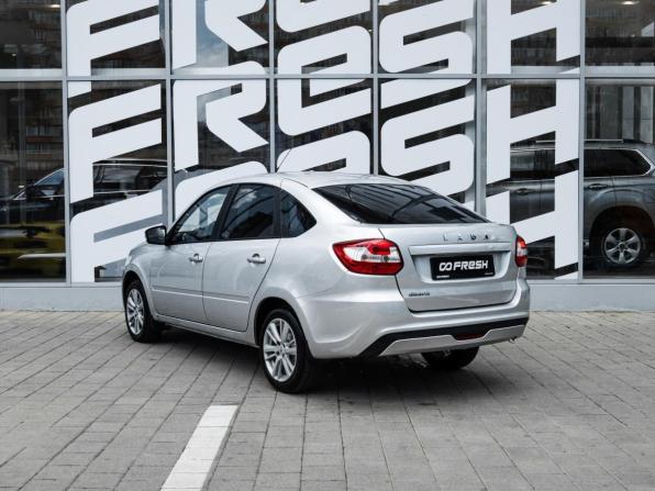 Lada (ВАЗ) Granta I Рестайлинг с пробегом 2022 года, цена 727 600 рублей, 65887 км, лифтбек, Автокод Объявления